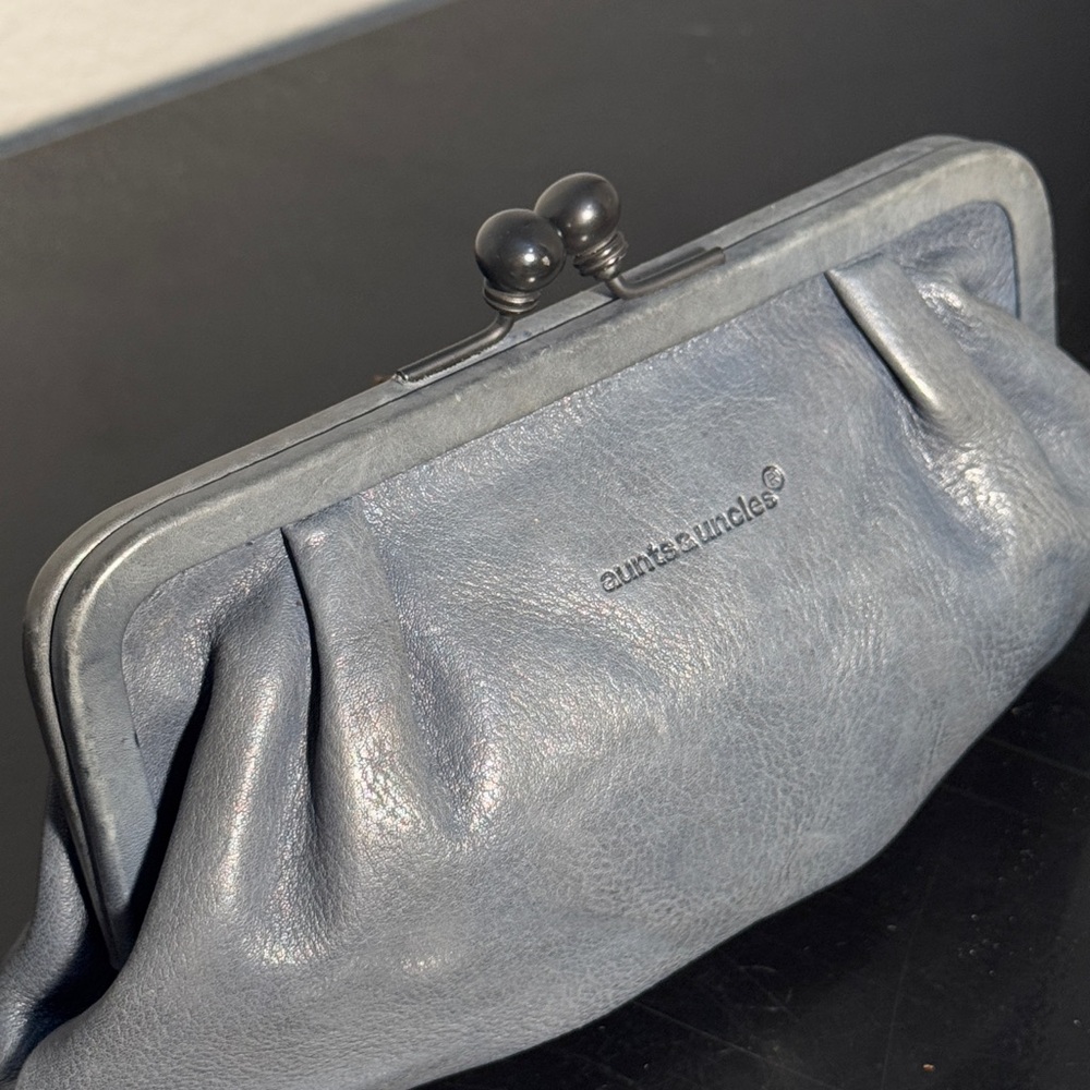 AUNTS & UNCLES GRANDMAS LUXURY CLUB ROSE CLUTCH Grey